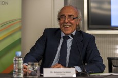 Antonio Escámez, presidente de la FCEI