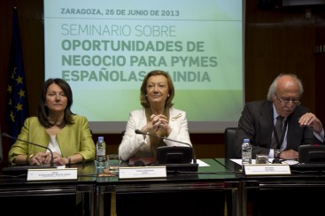 Luisa Fernanda Rudi clausura el seminario de la FCEI