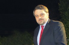 Gustavo de Arístegui, entrevistado en RNE