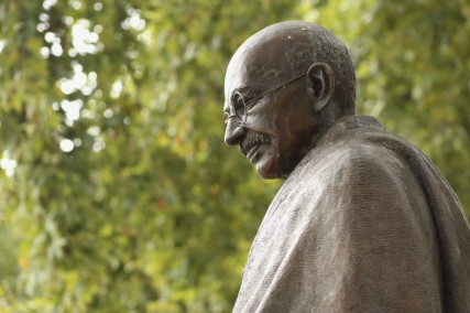 Los Cursos de Verano El Escorial abordan la historia de India y Gandhi